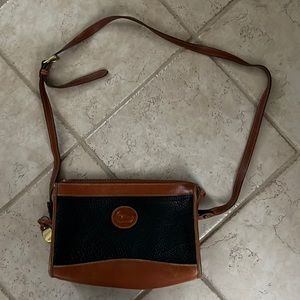 Gently used vintage Dooney & Bourke should bag